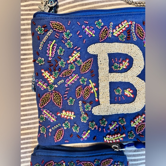 America & Beyond Blue Hand Beaded Purse and Coin Purse Set. - Picture 7 of 12